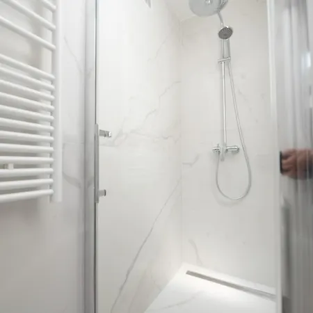 Eiffel Tower View With Ac Lägenhet